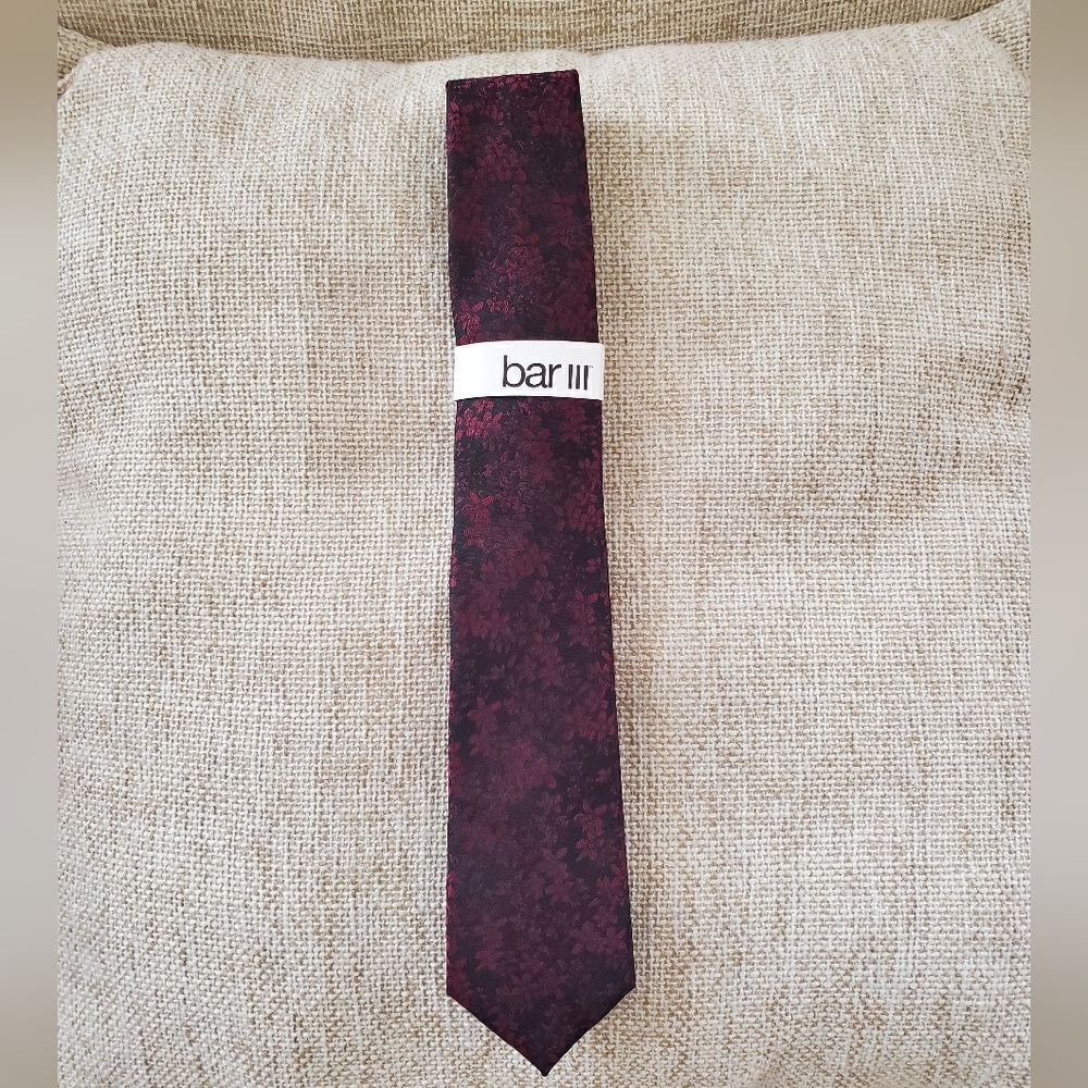 Bar III Mitchell Floral Tie - Picture 3 of 9
